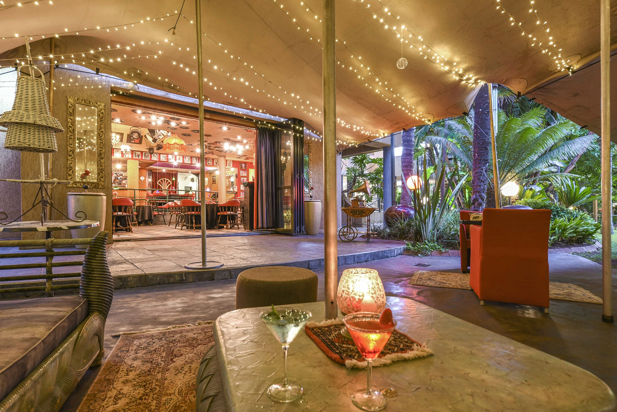 Champagne bar