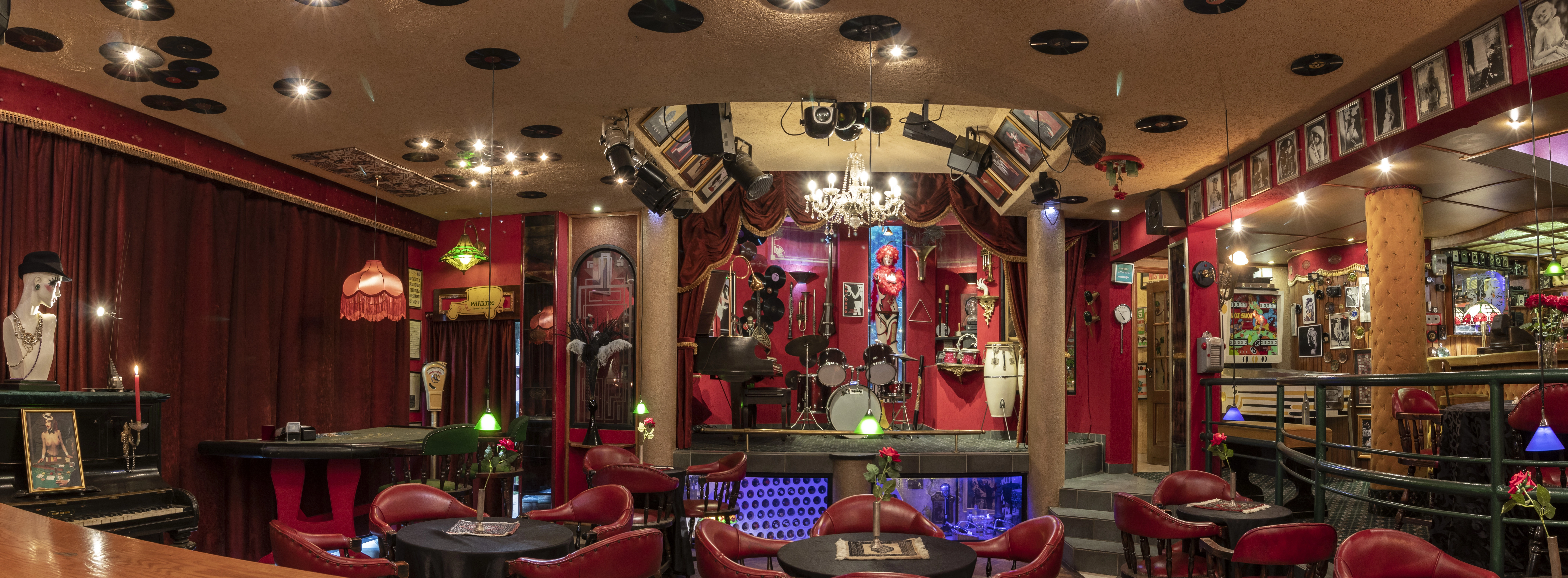 Champagne bar
