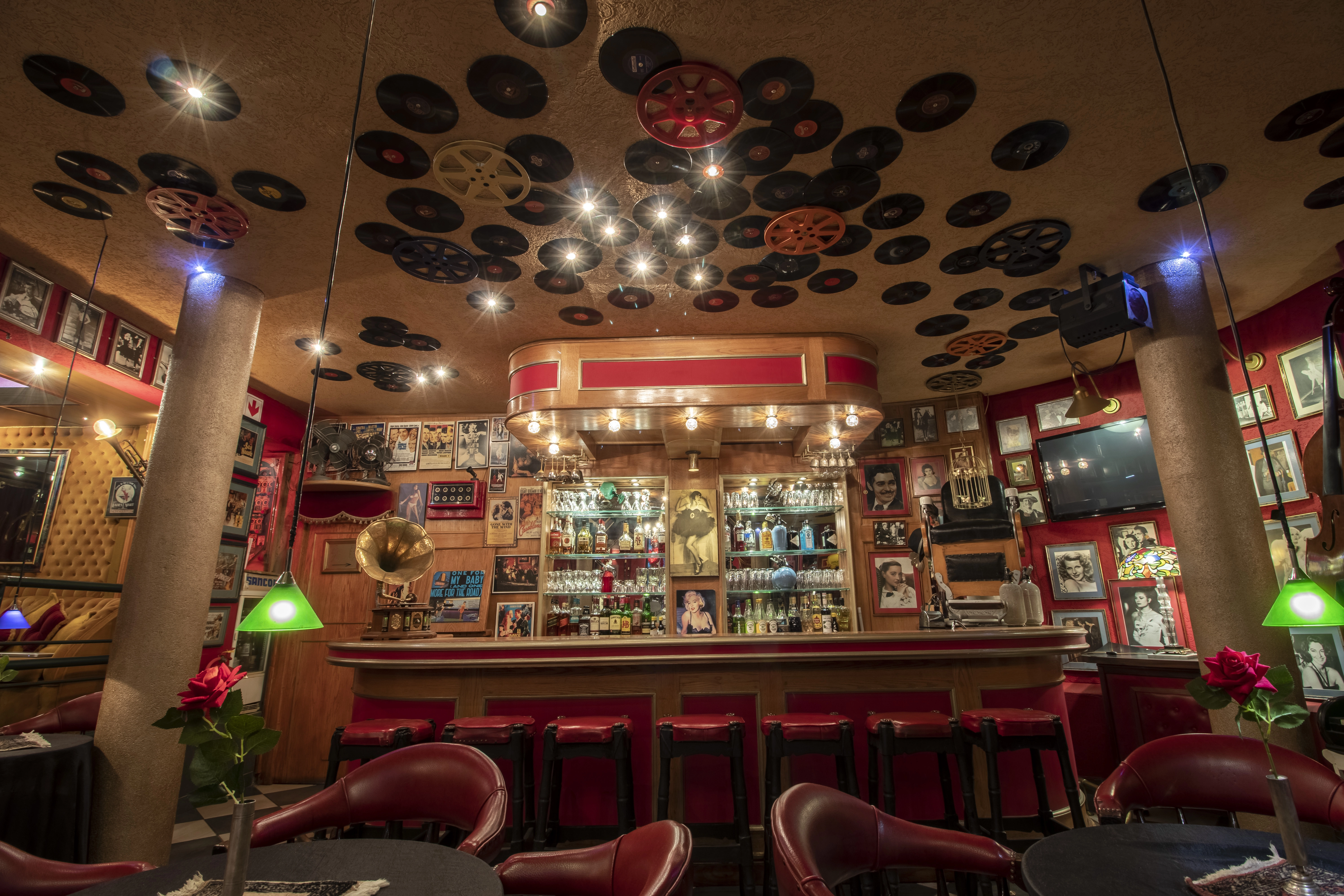 Champagne bar
